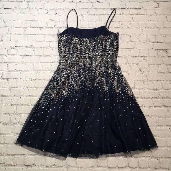 Masquerade Dark Blue Midi Dress Size 7/8 - Picture 11 of 13